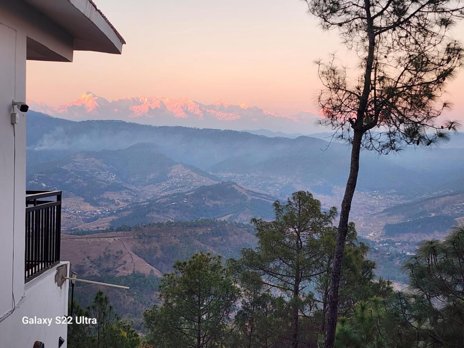 Nandini Cottage, A Premium Boutique Homestay Ranikhet Exterior photo